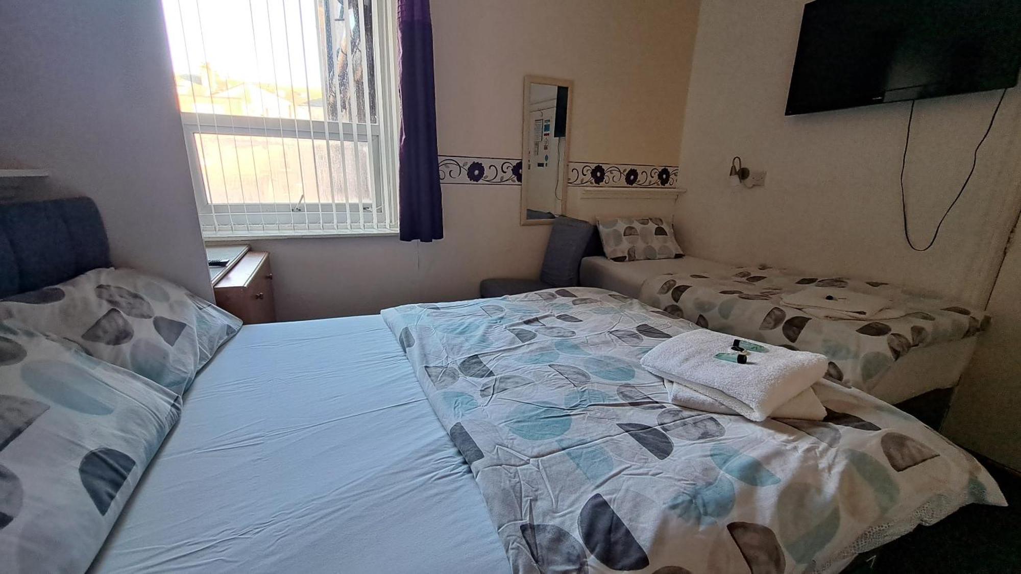 Fern Villa Hotel - Albert Road Blackpool Værelse billede
