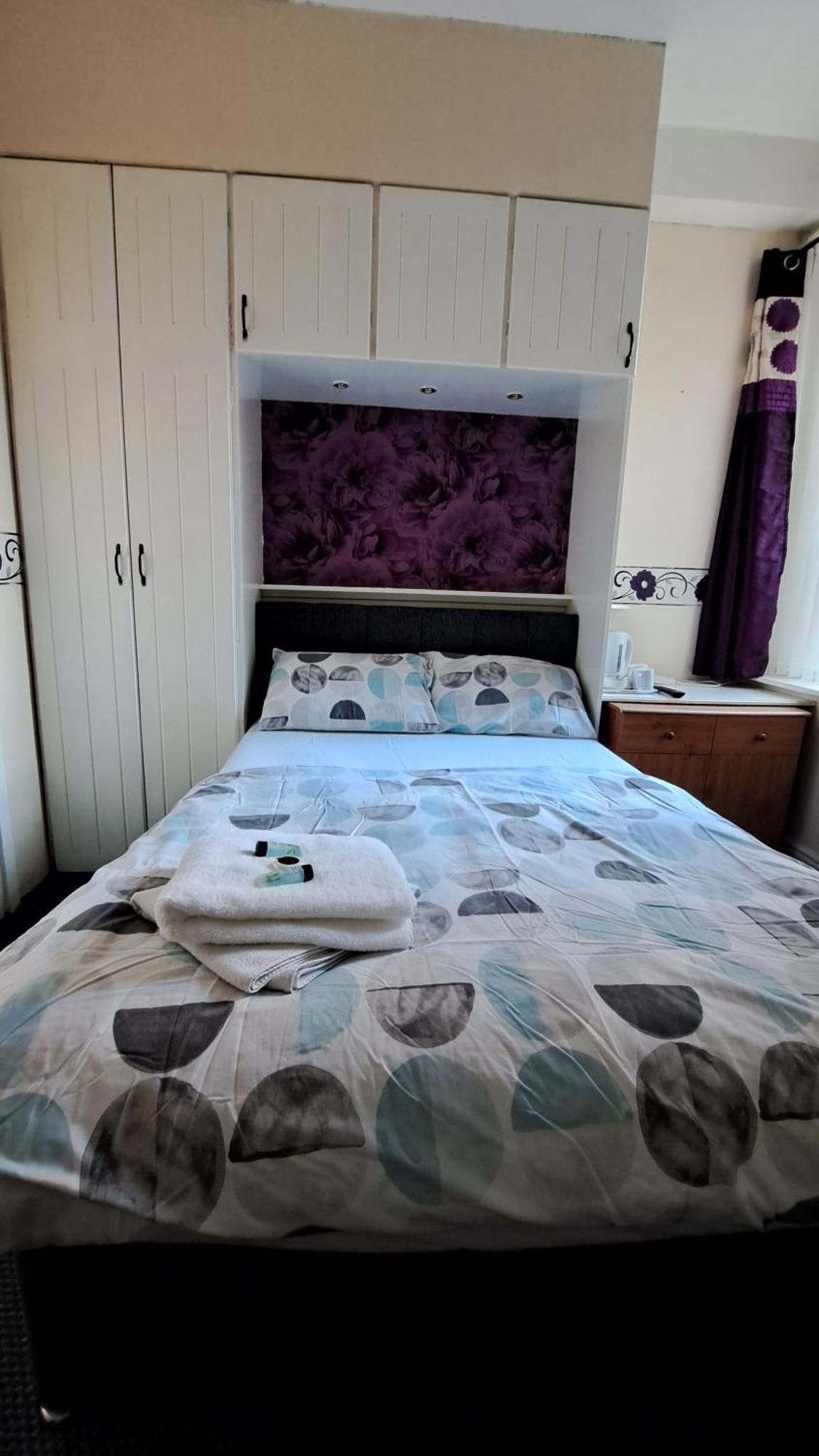 Fern Villa Hotel - Albert Road Blackpool Eksteriør billede