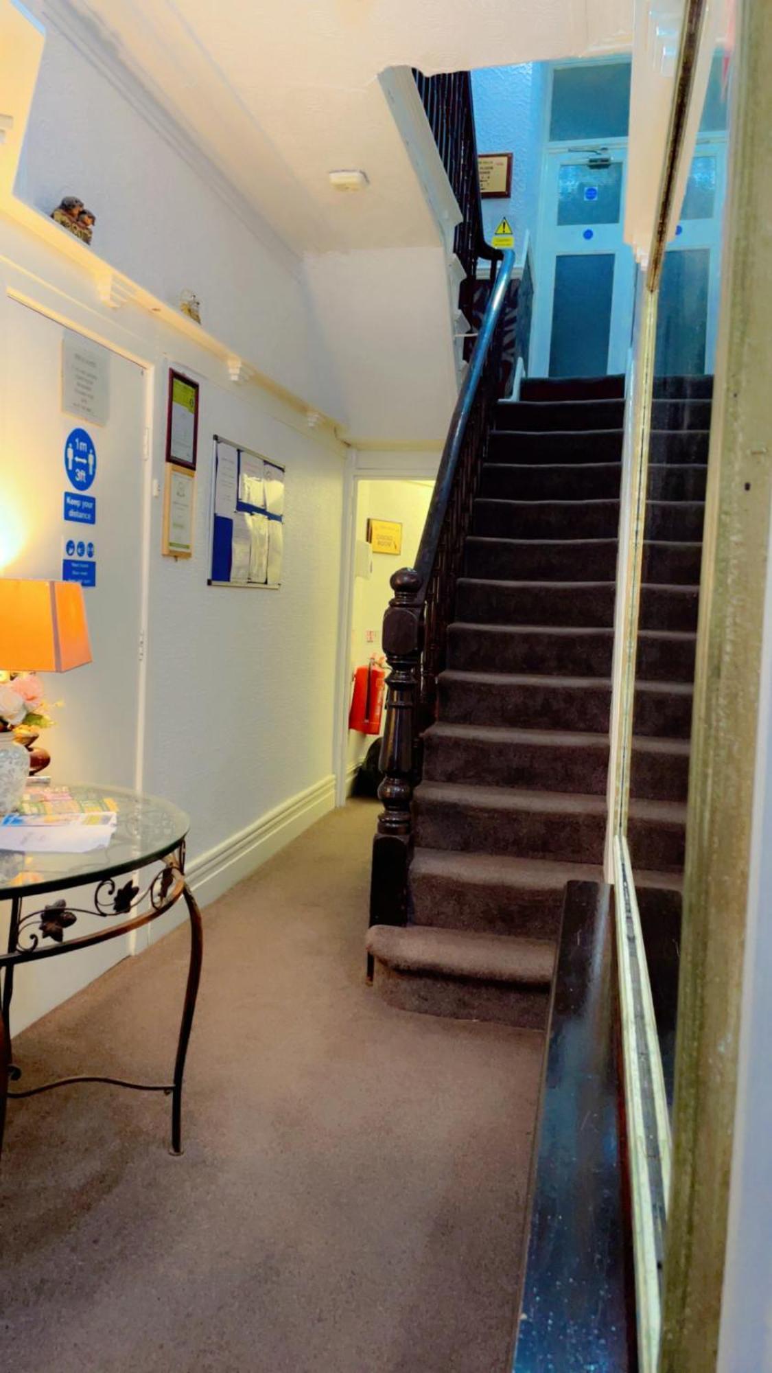 Fern Villa Hotel - Albert Road Blackpool Eksteriør billede